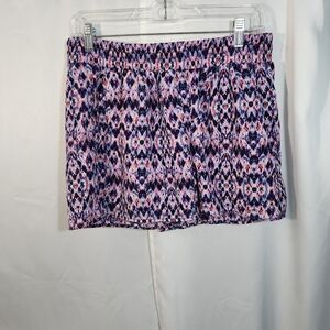 Stylish Women's Athletic Shorts in Pink and Purple Pattern